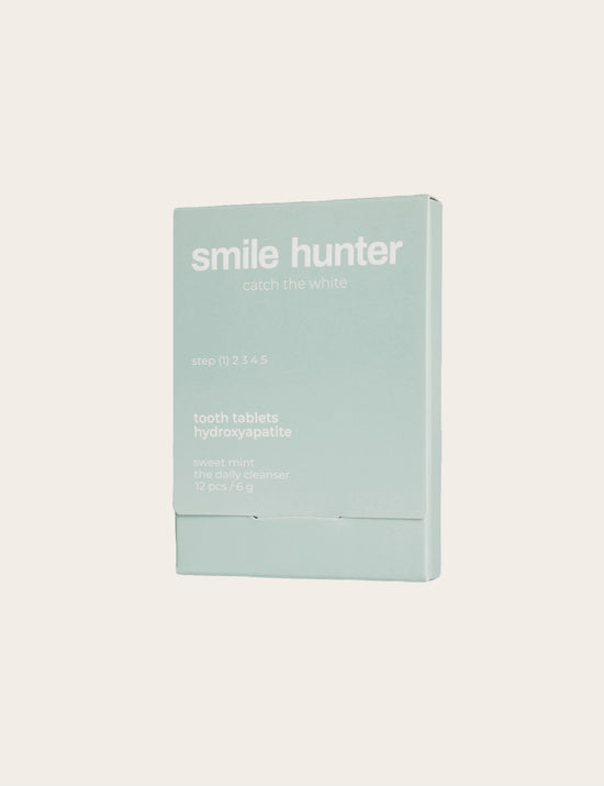 Daily cleanser
